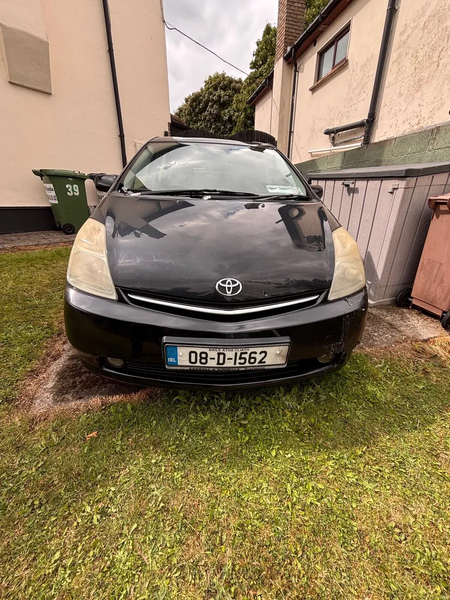 Toyota Prius - Image 1