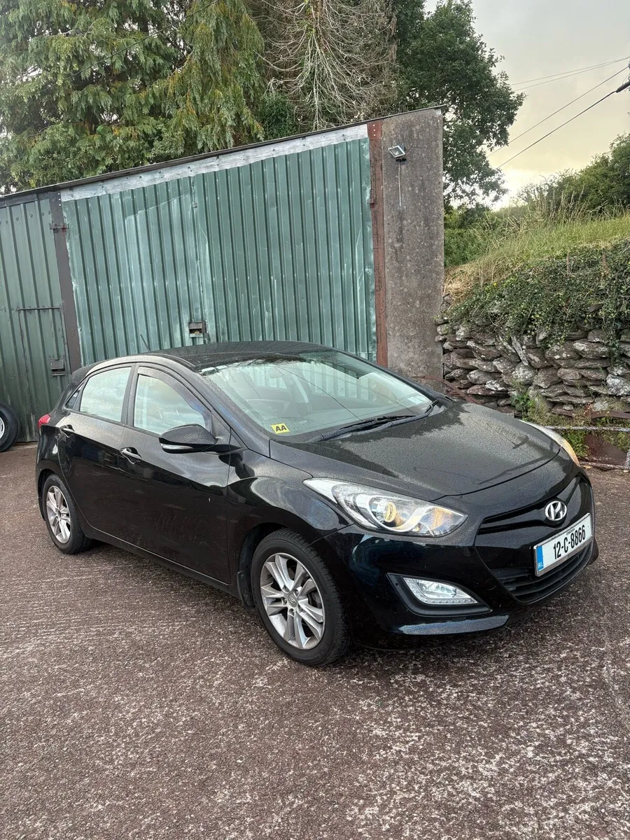 Hyundai i30 - Image 1