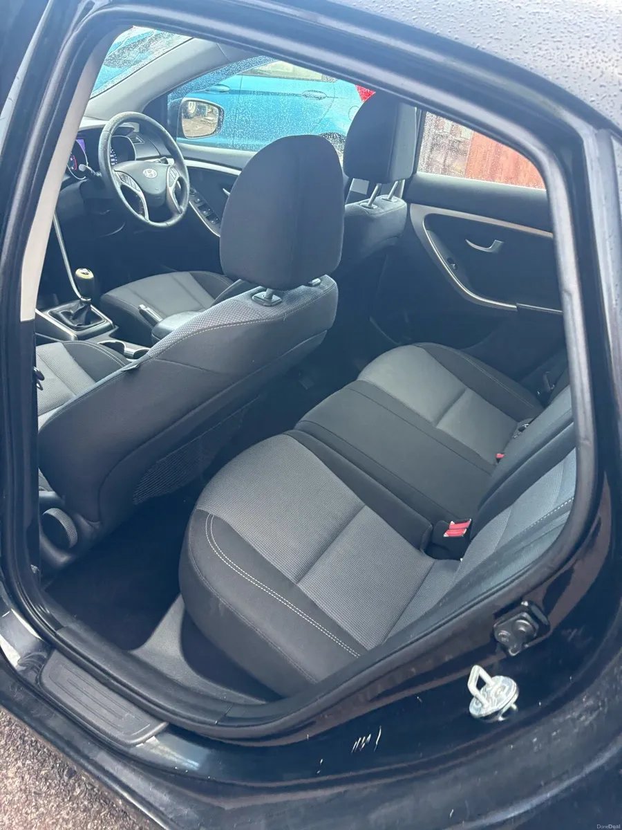 Hyundai i30 - Image 6