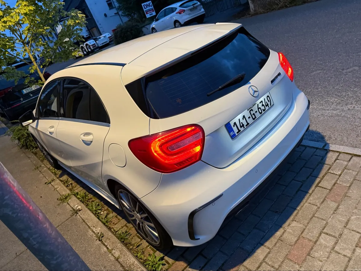 Mercedes-Benz A-Class 2014 - Image 3