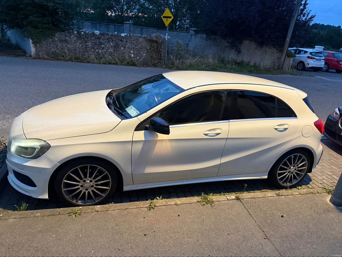Mercedes-Benz A-Class 2014 - Image 4
