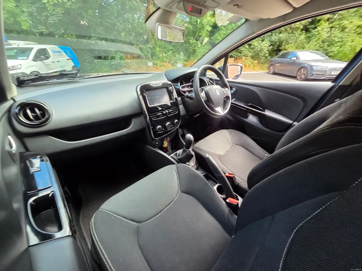 Renault Clio 2014 - Image 4