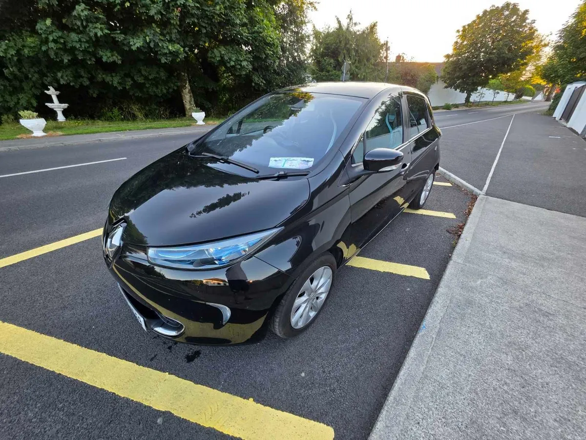 Renault Zoe 2015 \ New NCT \ 2027 - Image 2