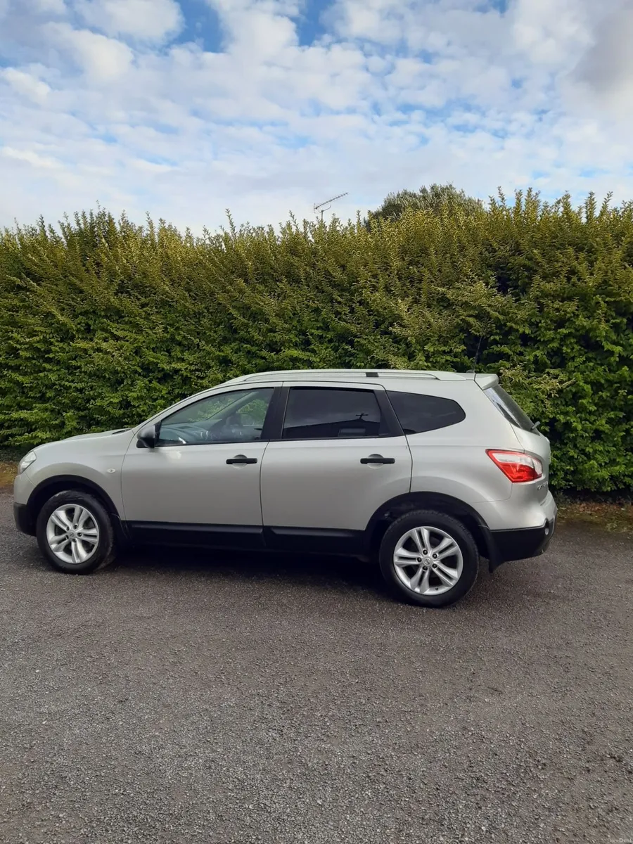 4wD QASHQUI 7 SEAT €1450 - Image 4
