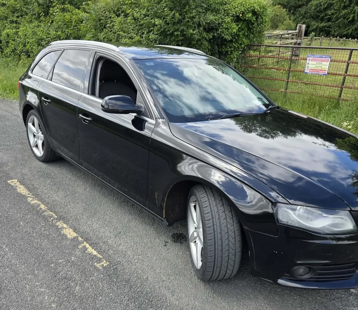 Audi A4 2010 - Image 1