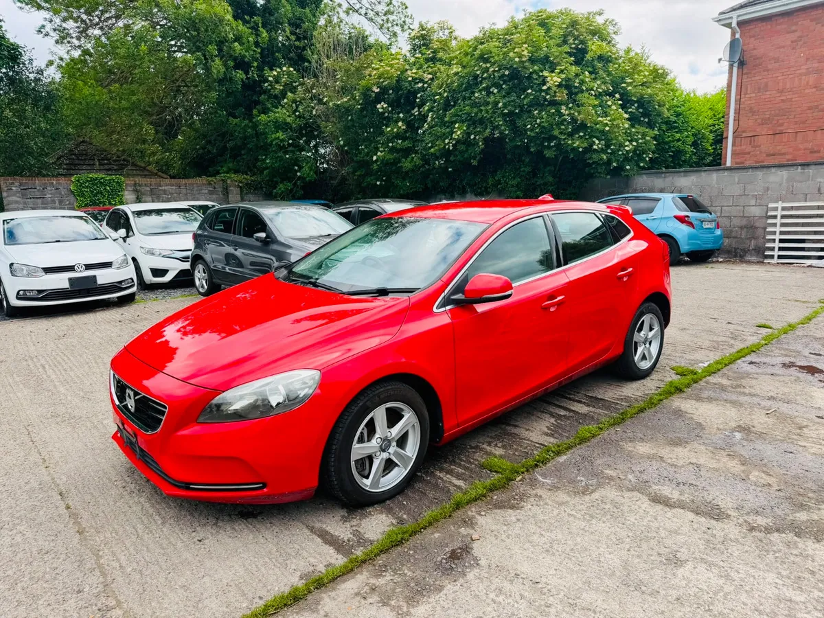 Volvo V40/D4 -2016 -2.0D Auto - Image 3