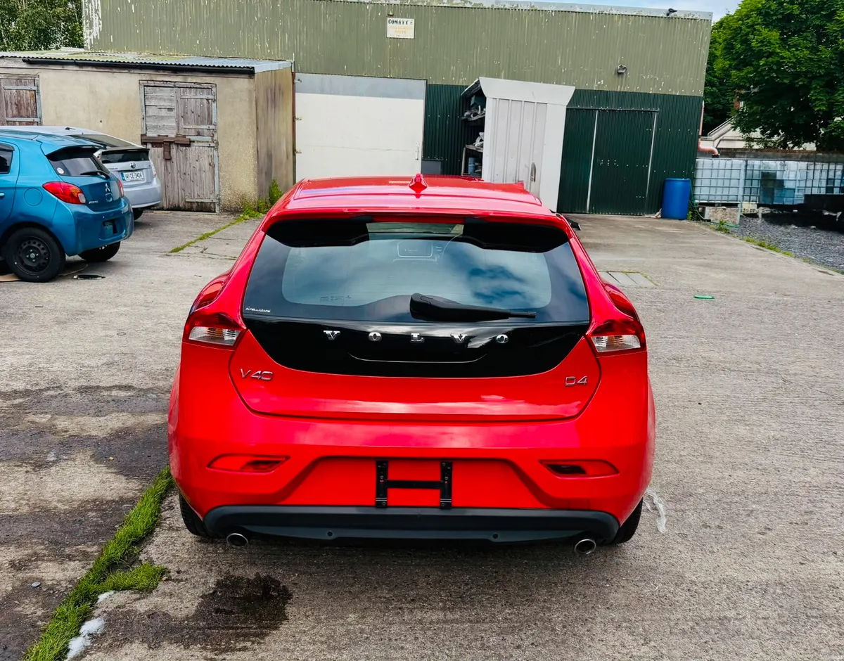 Volvo V40/D4 -2016 -2.0D Auto - Image 4