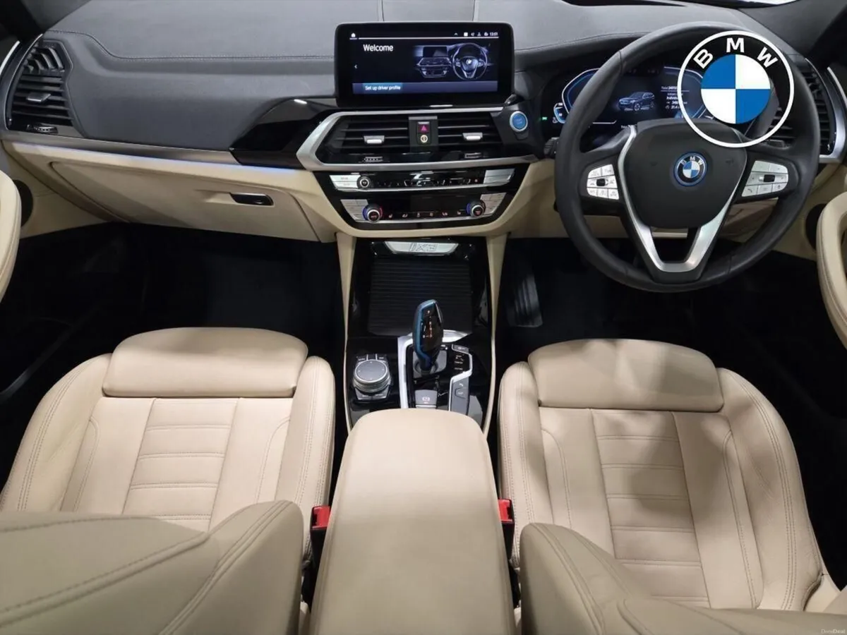 BMW iX3 Premier Edition Pro - Image 4