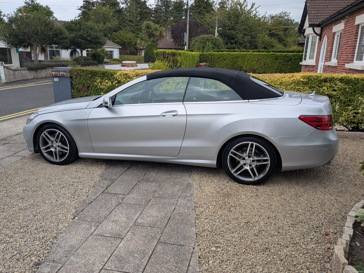 Mercedes - Image 2