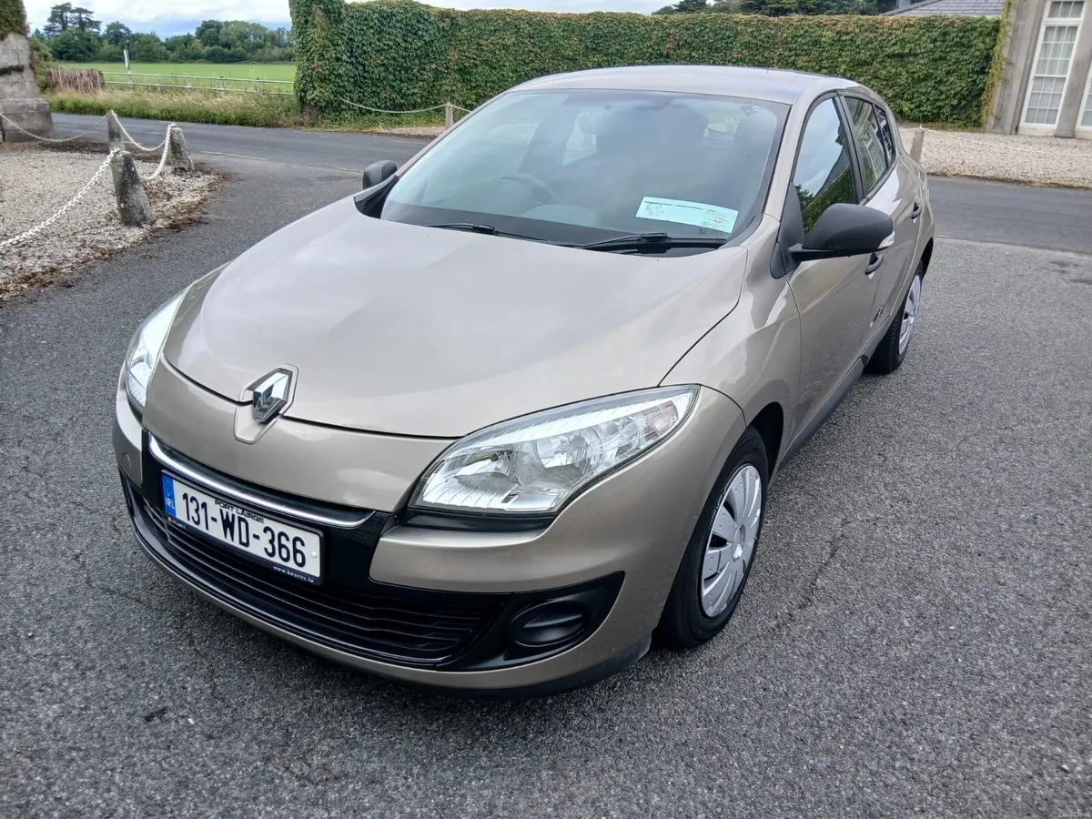 Renault Megane 104kms - Image 1