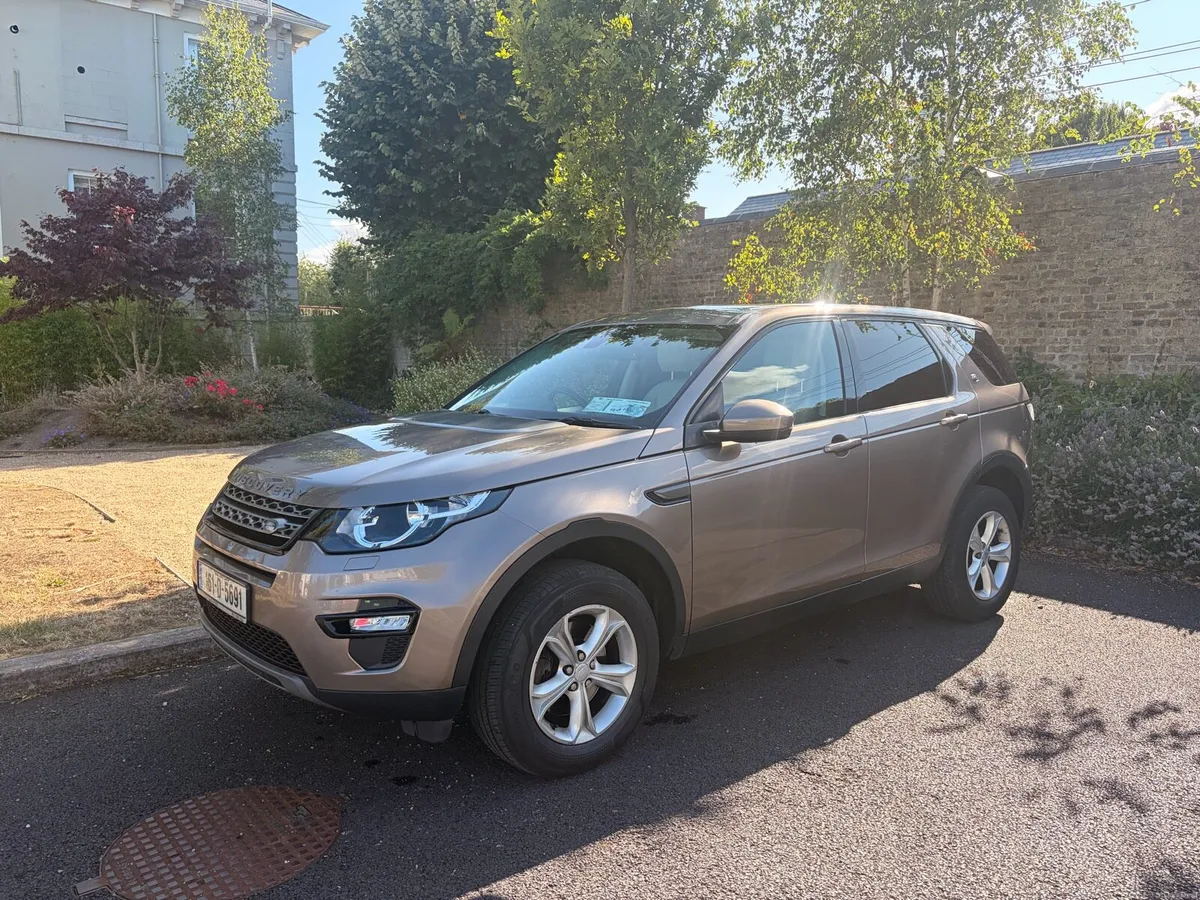 Land Rover Discovery Sport 2016 TD4 Auto - Image 1