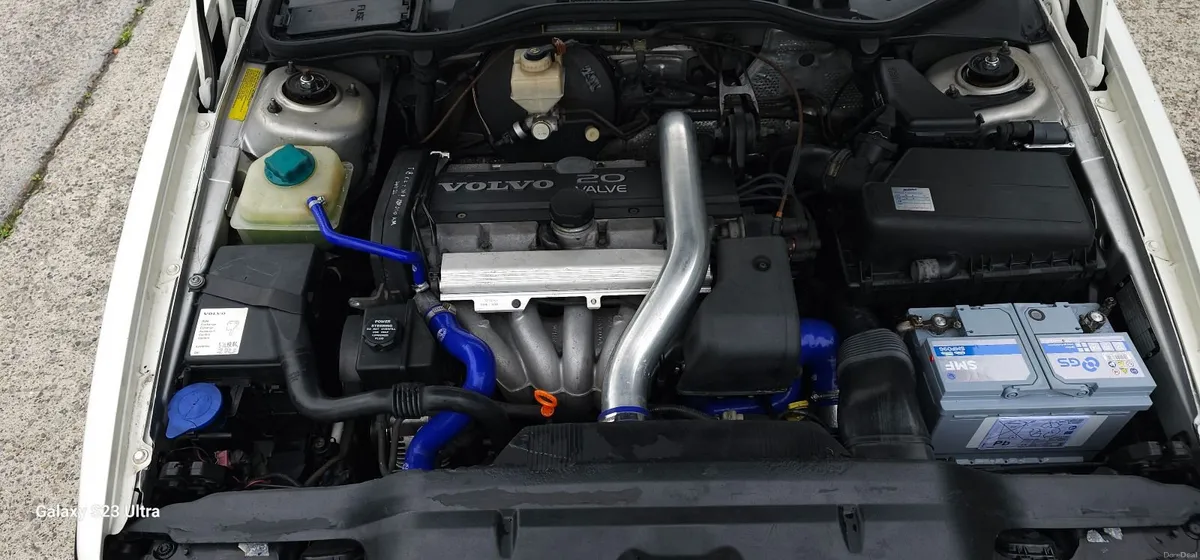 V70 R,  2.3T,  AWD - Image 5