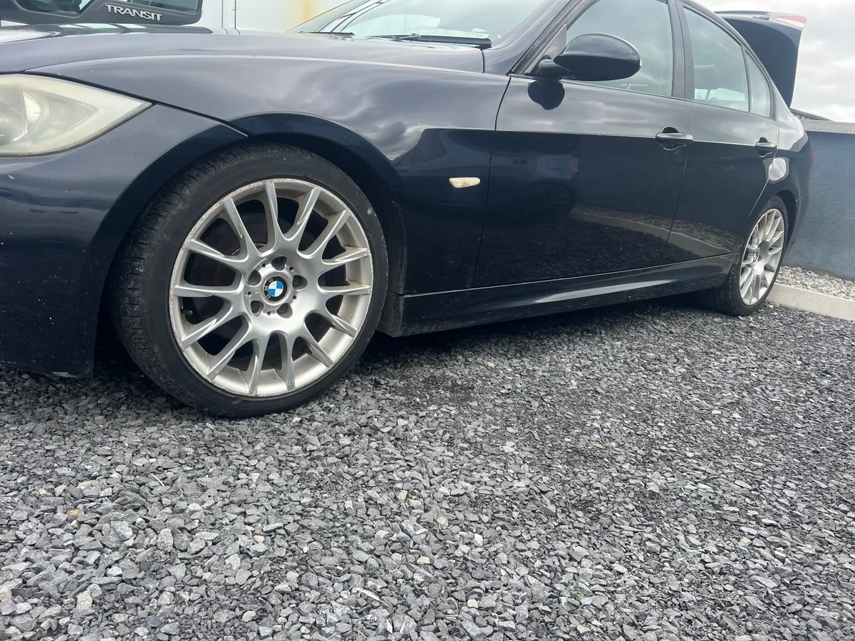 BMW 3-Series 2008 - Image 5