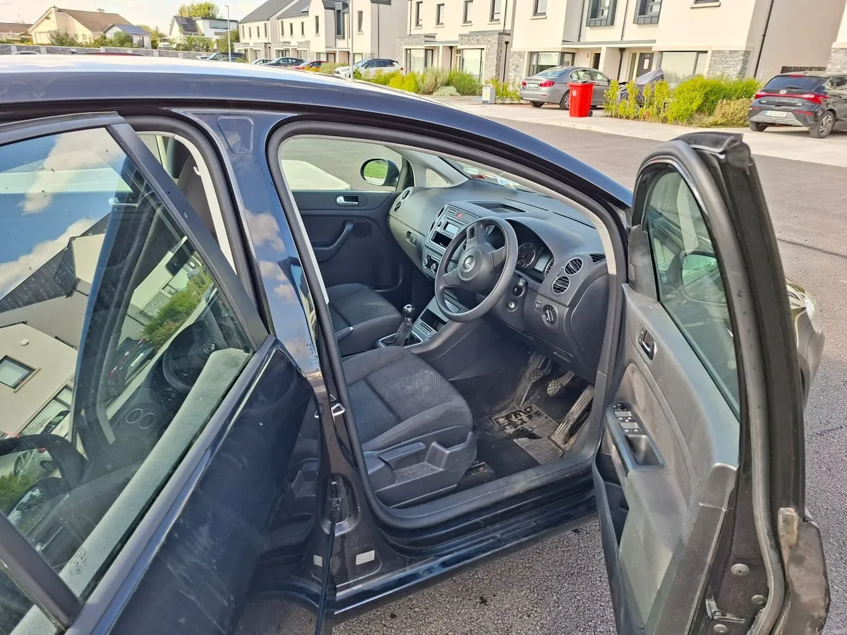 Volkswagen Golf Plus 2011 - Image 4