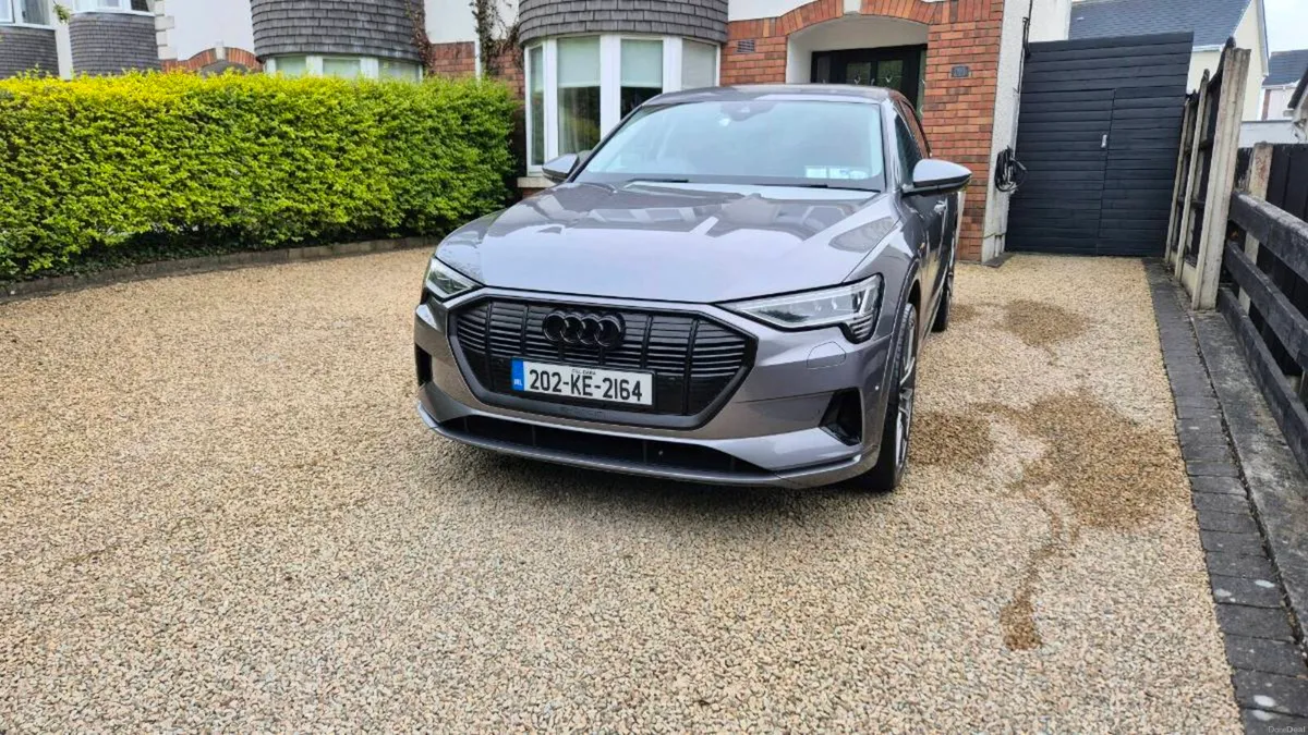 Audi E-Tron - Image 1