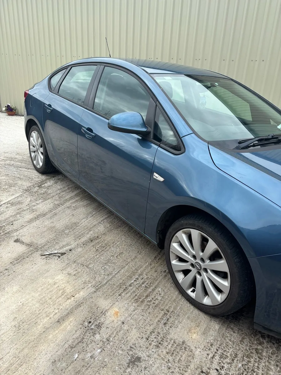 Opel Astra - Image 3
