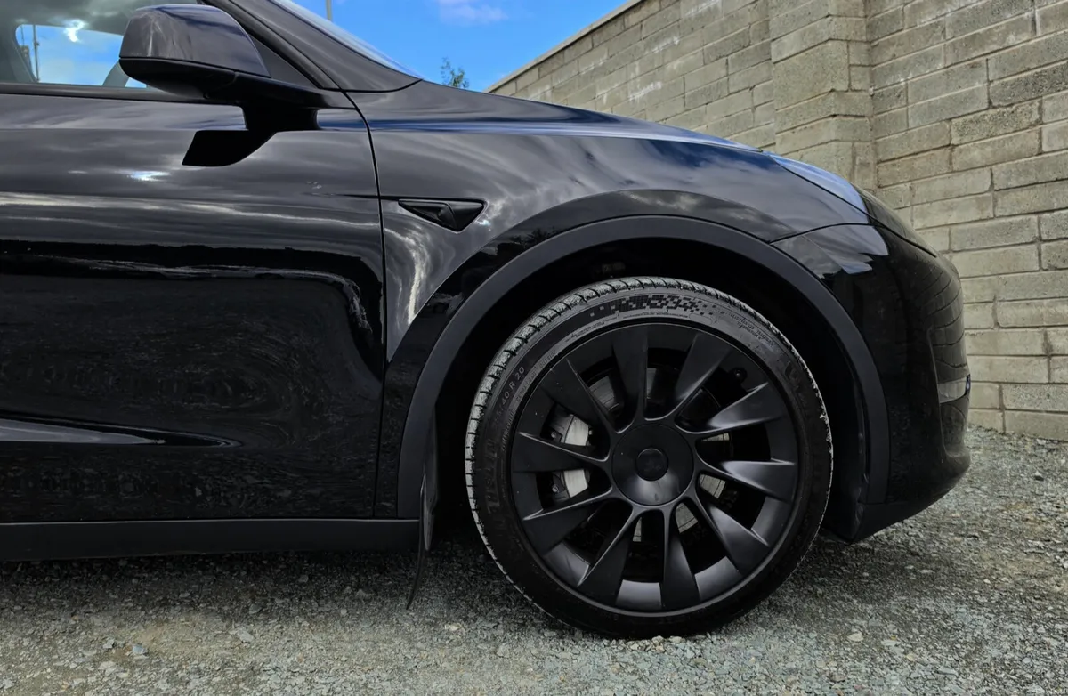 🔥 2023 Tesla Model Y AWD Long Range - Image 4