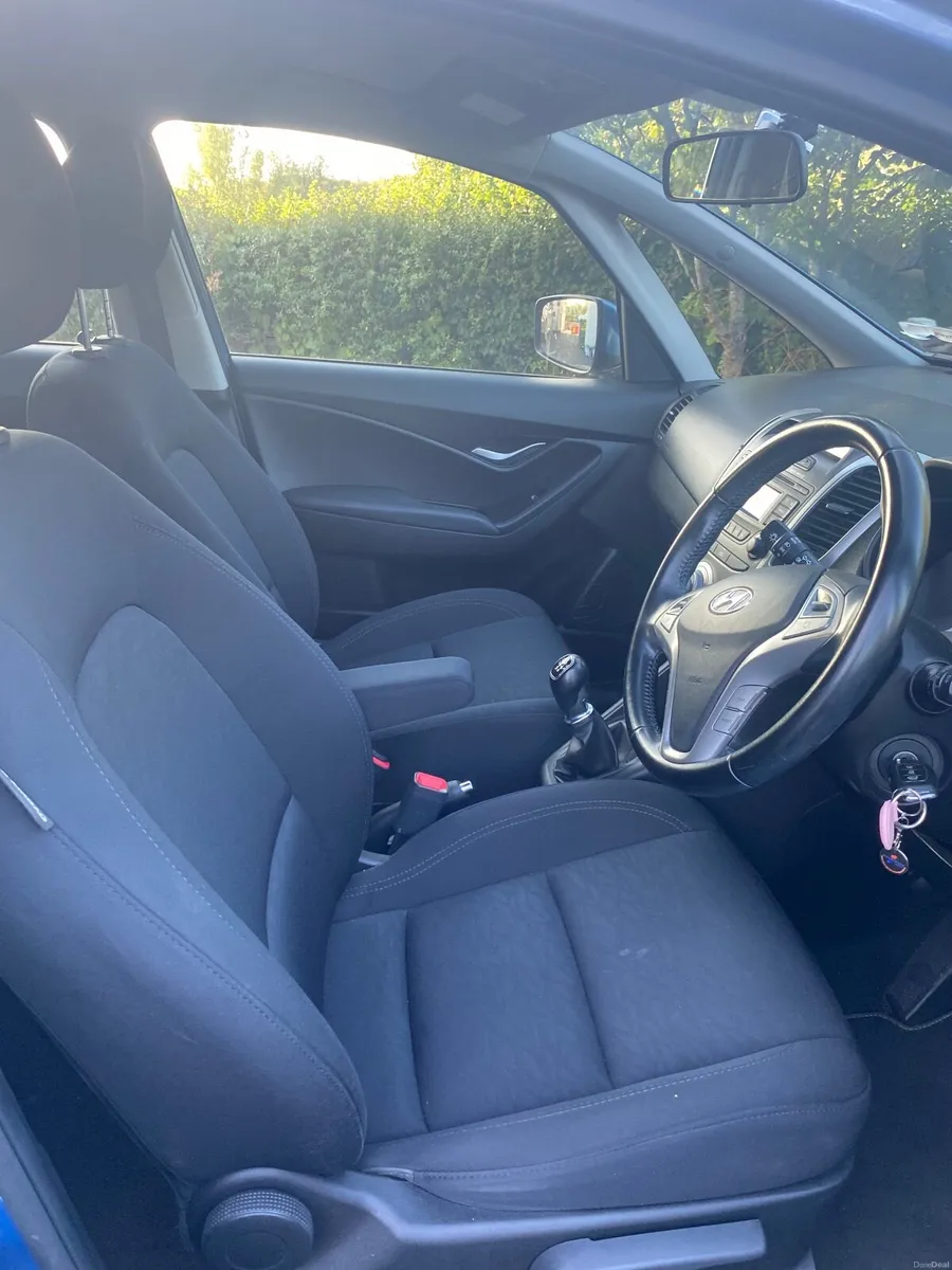 2016 Hyundai i20 1.4 Petrol – 5 Door - Image 4