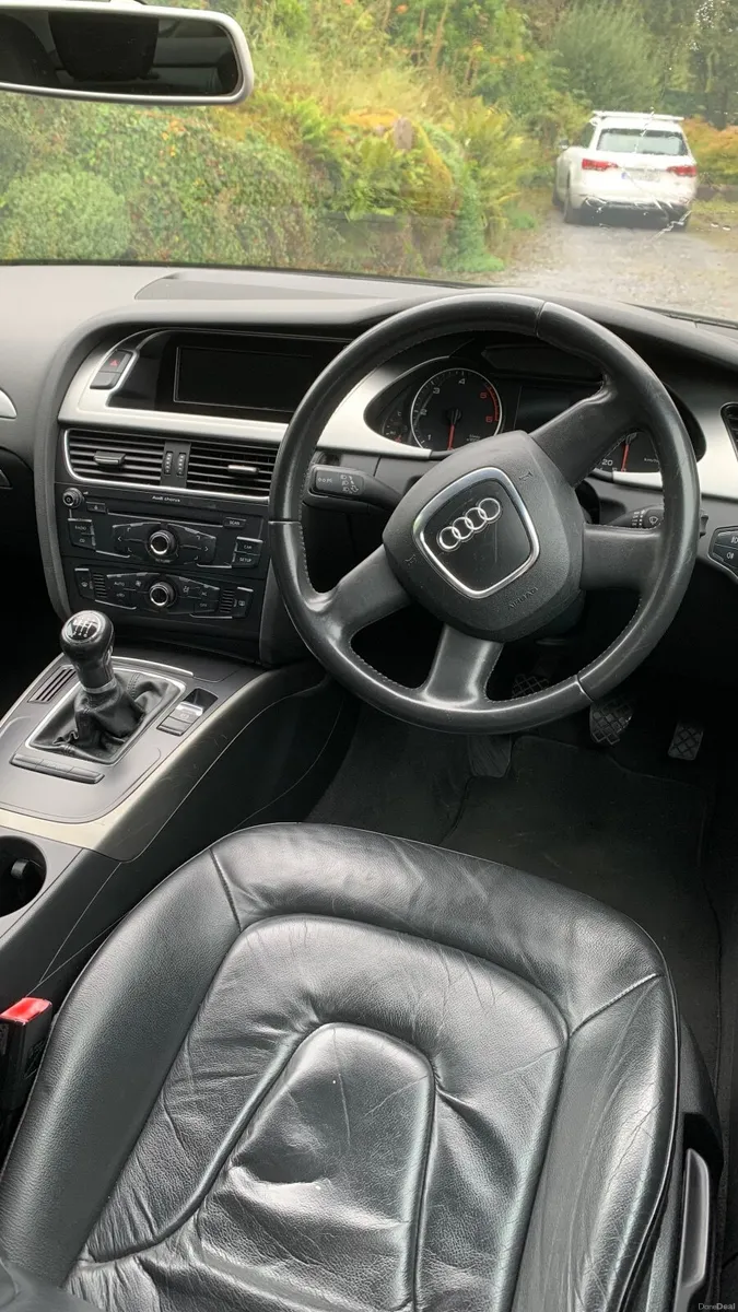 Audi A4 B8 2.0 TDI SE Saloon | Manual | NCT - Image 5