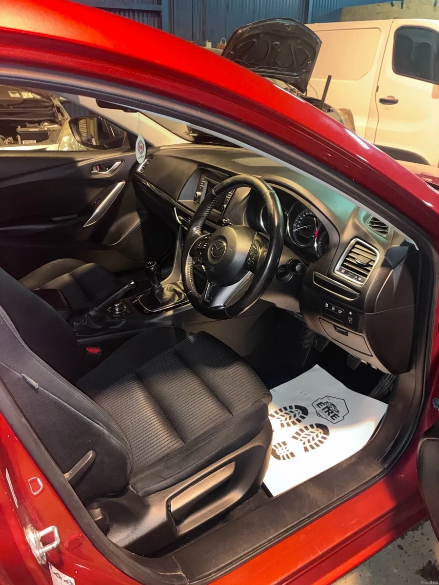 Car - Image 4