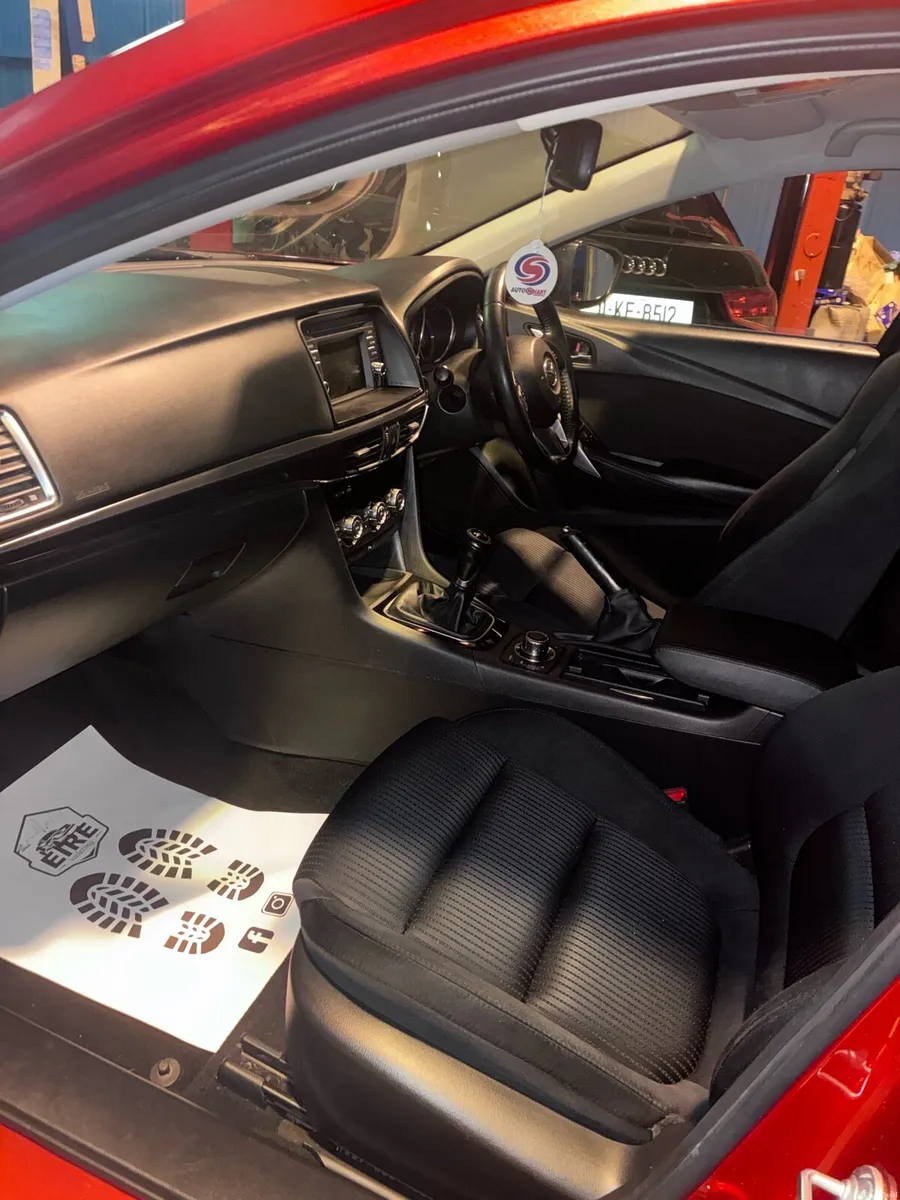 Car - Image 6