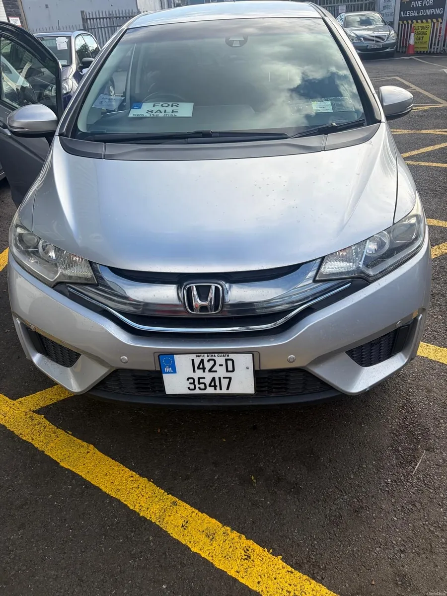 Automatic Honda Fit - Image 1