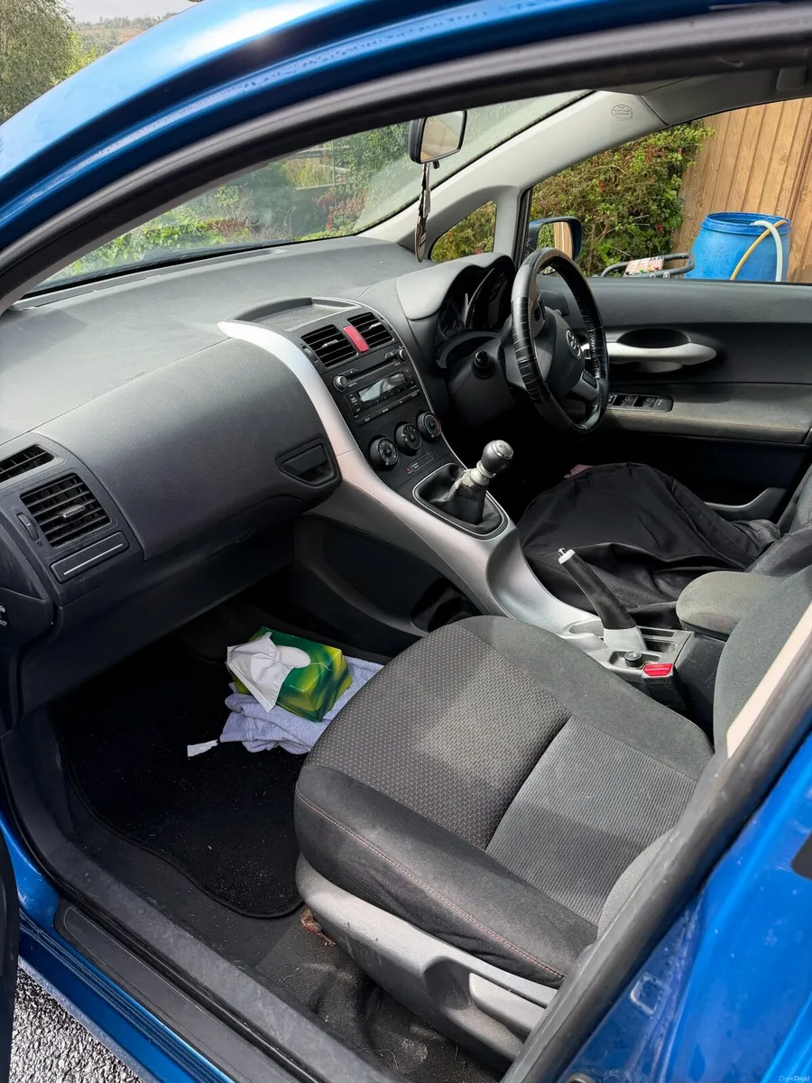 Toyota Auris 1.4D4D - Image 6