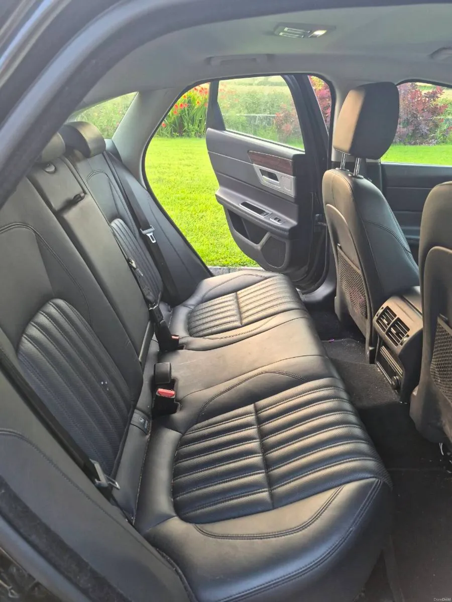 Jaguar XF 2017 *8 SPEED AUTOMATIC PORTFOLIO* - Image 6