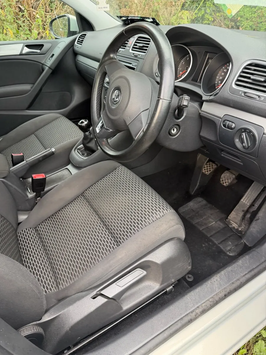 2011 Volkswagen Golf new Nct 08/27 - Image 3