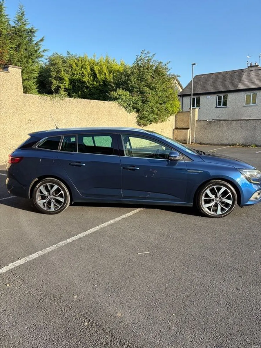 2017 Renault Megane - Image 4