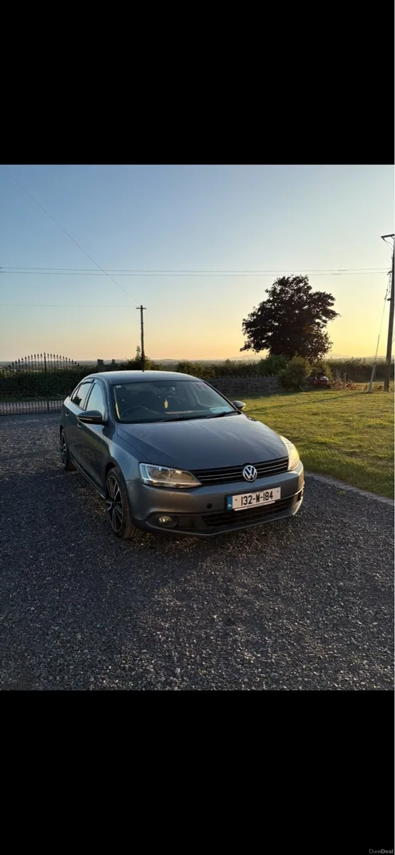 Volkswagen Jetta - Image 2
