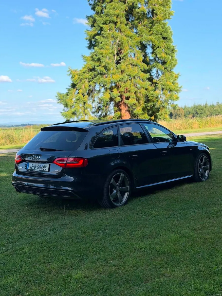 2012 AUDI A4 S- Line TDI 2.0 DIESEL BLACK EDITION - Image 3