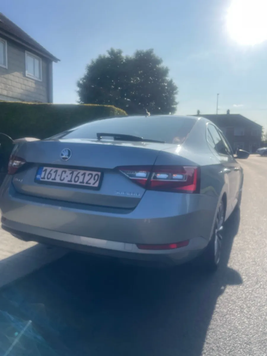 Skoda superb L&k - Image 3