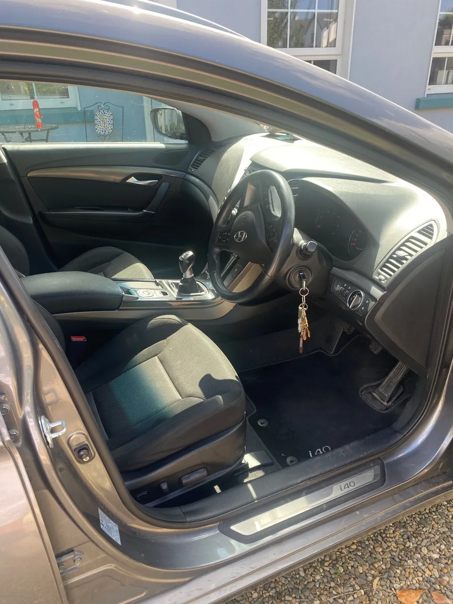 2016 Hyundai i40 Tourer 149k km NCT/Tax 27 - Image 6