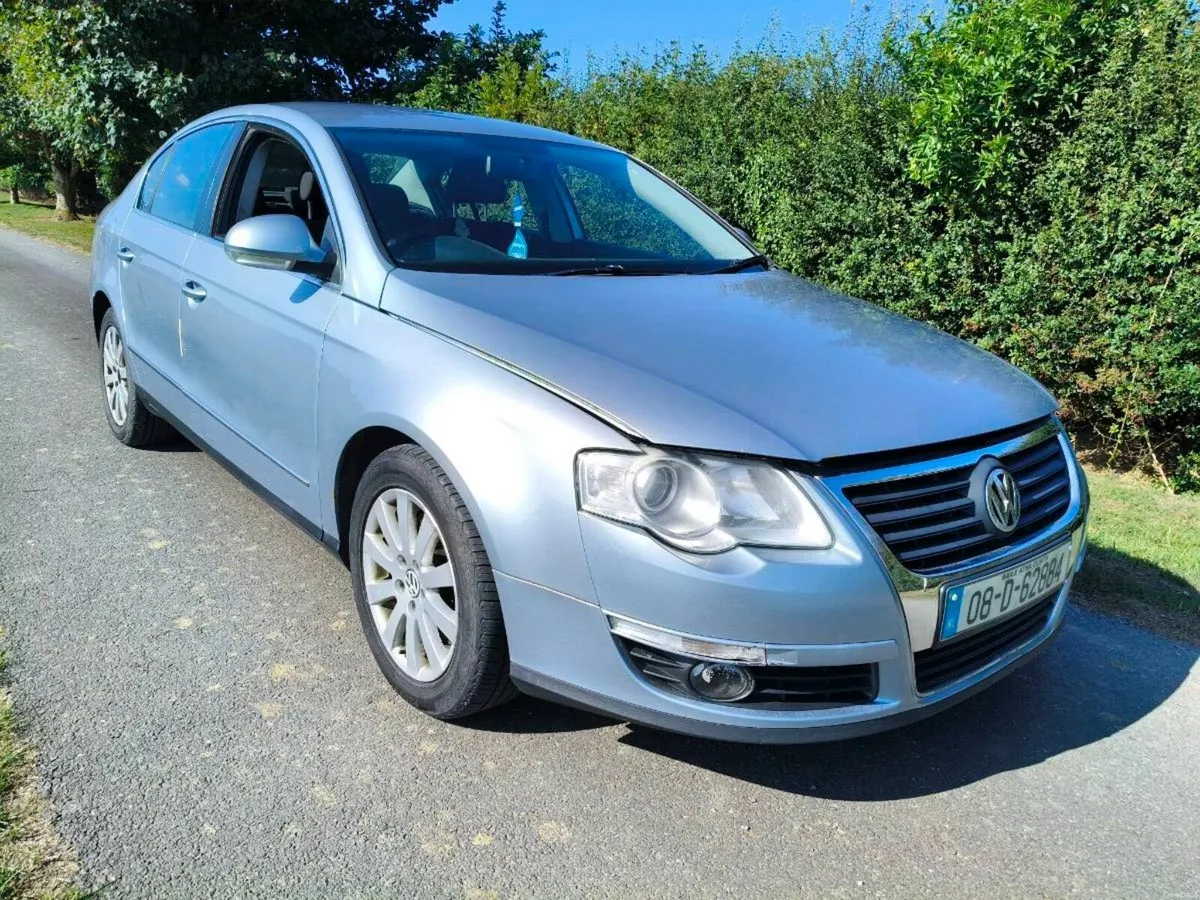 Volkswagen Passat - Image 2