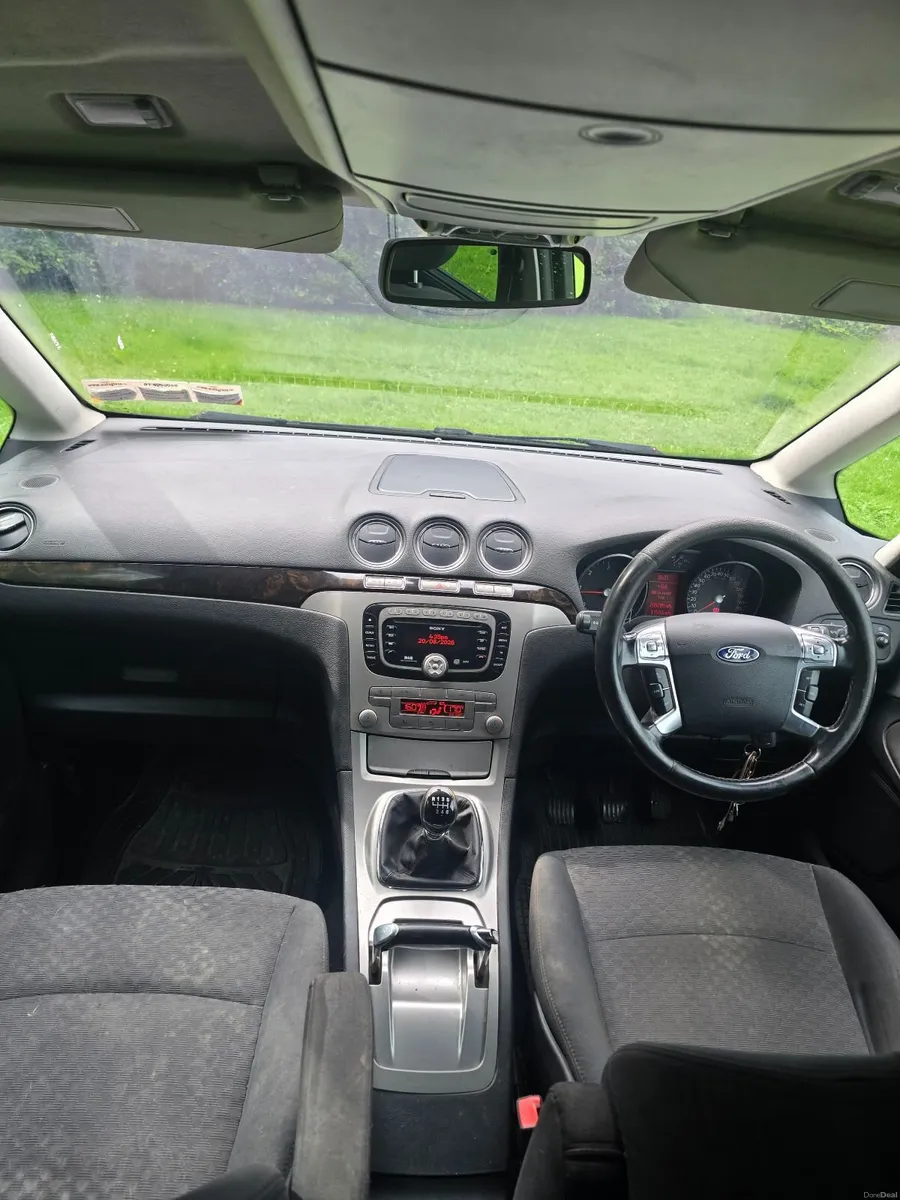 Ford Galaxy 2010 - Image 5