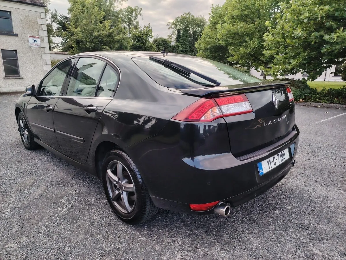 11 RENAULT LAGUNA HI SPEC NEW NCT 07/27 !! - Image 1