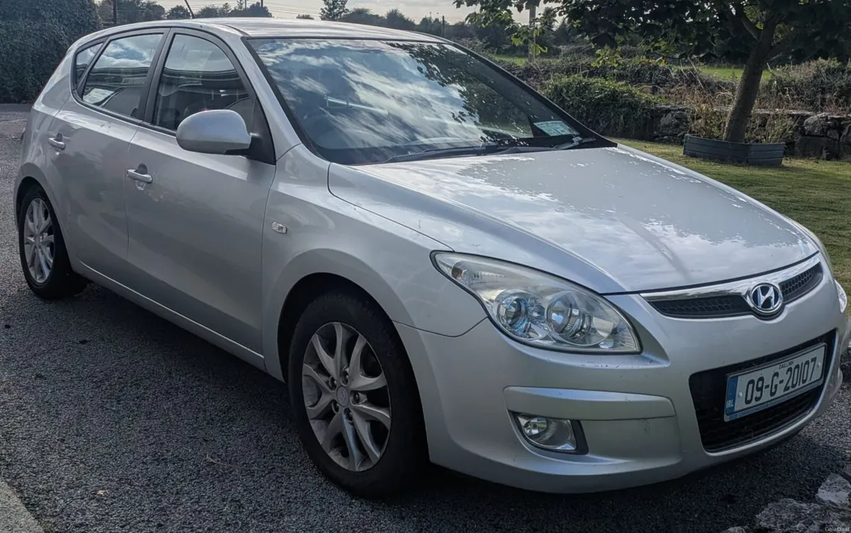 Hyundai i30 - Image 1
