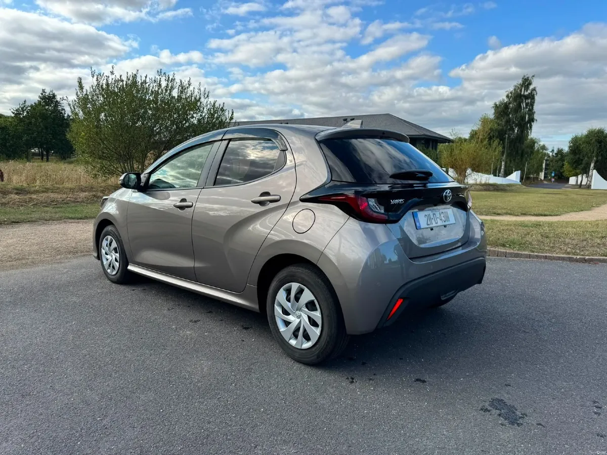 Toyota Yaris 2021 1.0 Automatic 4,200km - Image 3
