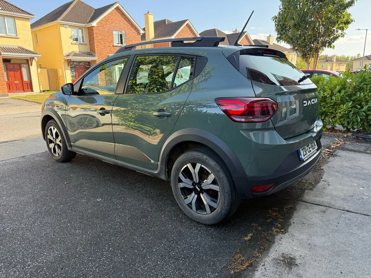 Dacia Sandero Stepway - Automatic/top spec - Image 2