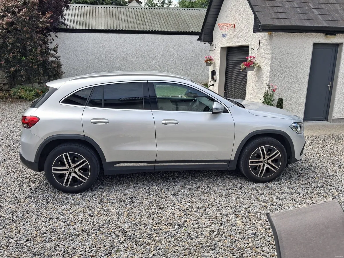Mercedes gla 200d - Image 6