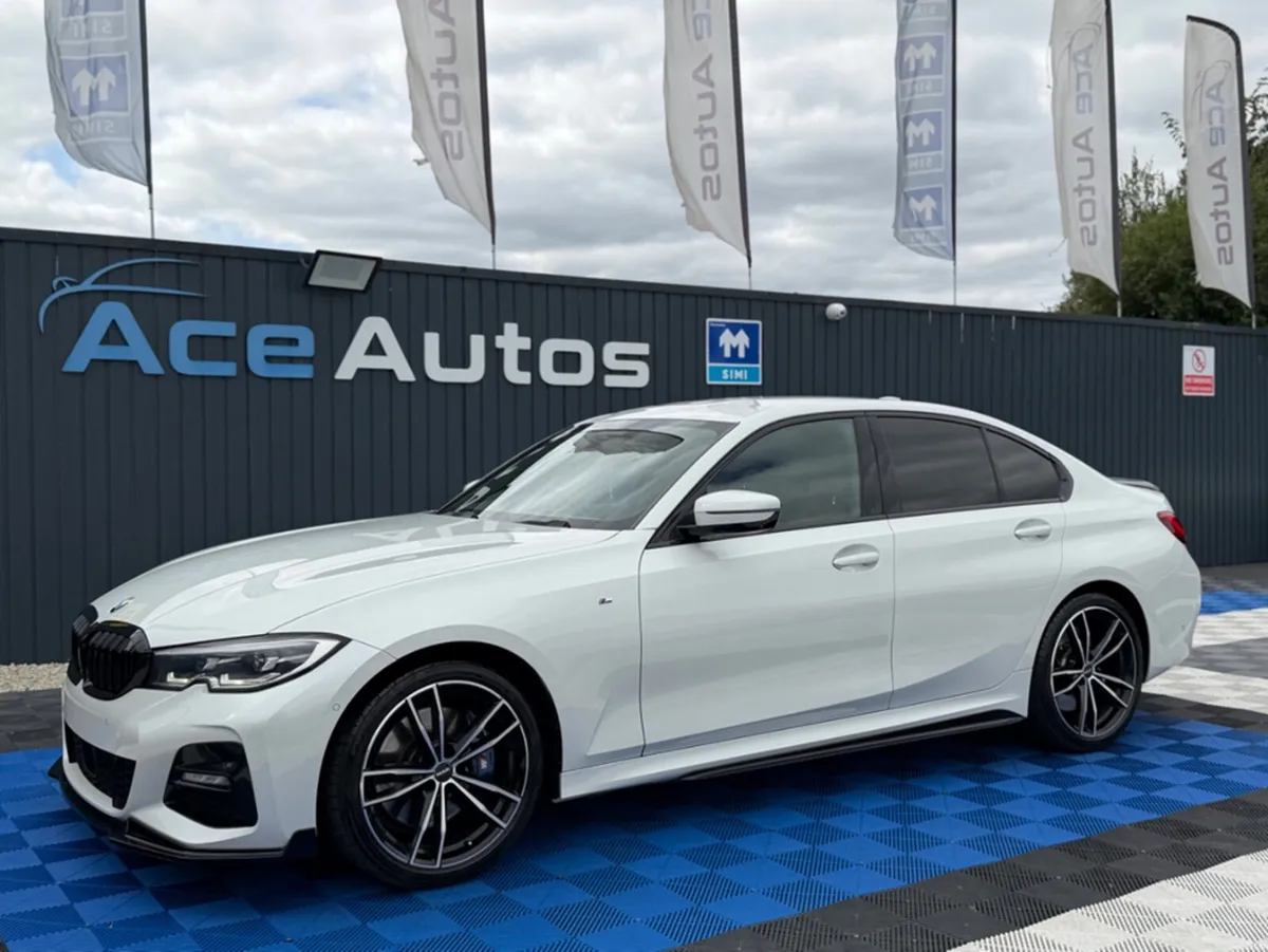 BMW 3-Series M-SPORT X-DRIVE - 2.0L DIESEL - AUTO - Image 3