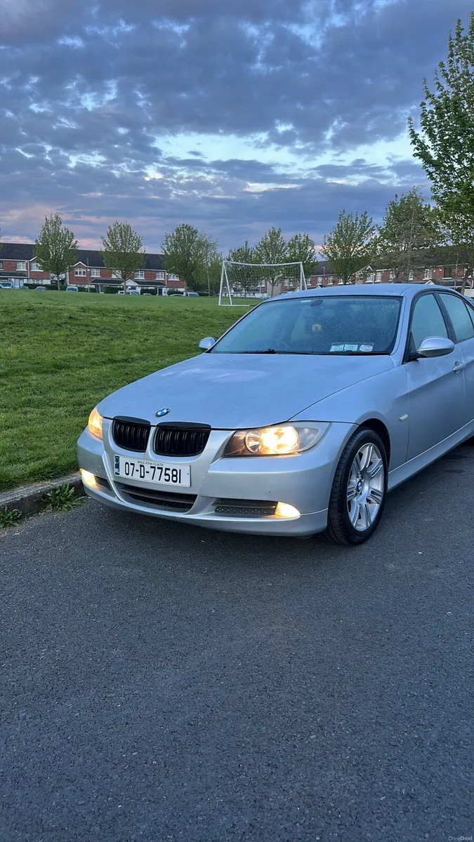 BMW 3-Series 2007 - Image 3