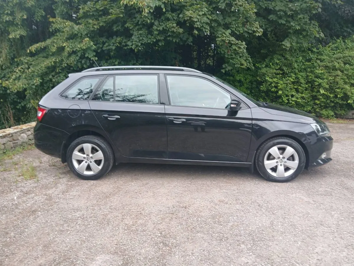 Skoda fabia low mileage - Image 1
