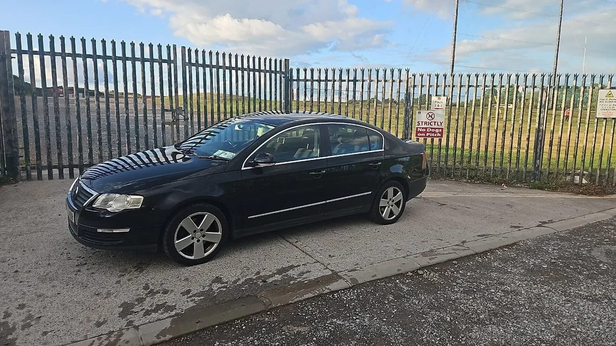 Volkswagen Passat 2007 - Image 1