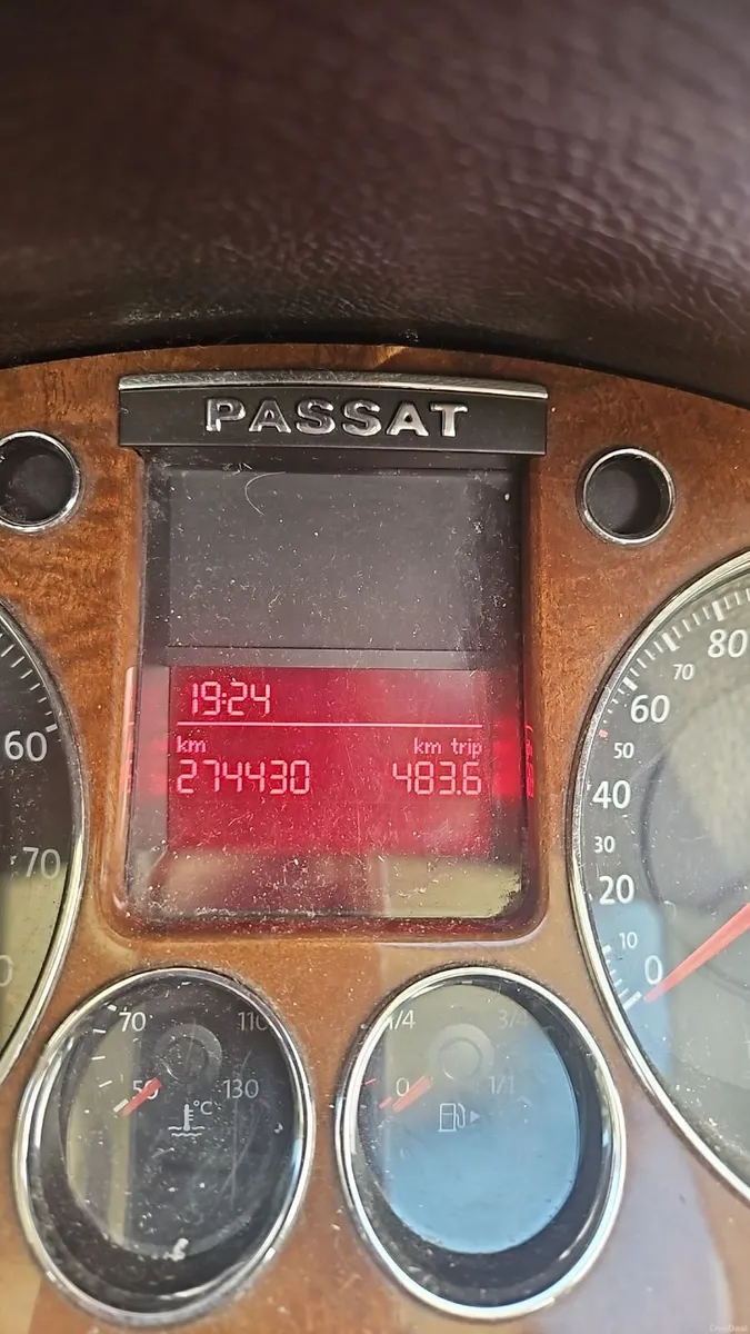 Volkswagen Passat 2007 - Image 4