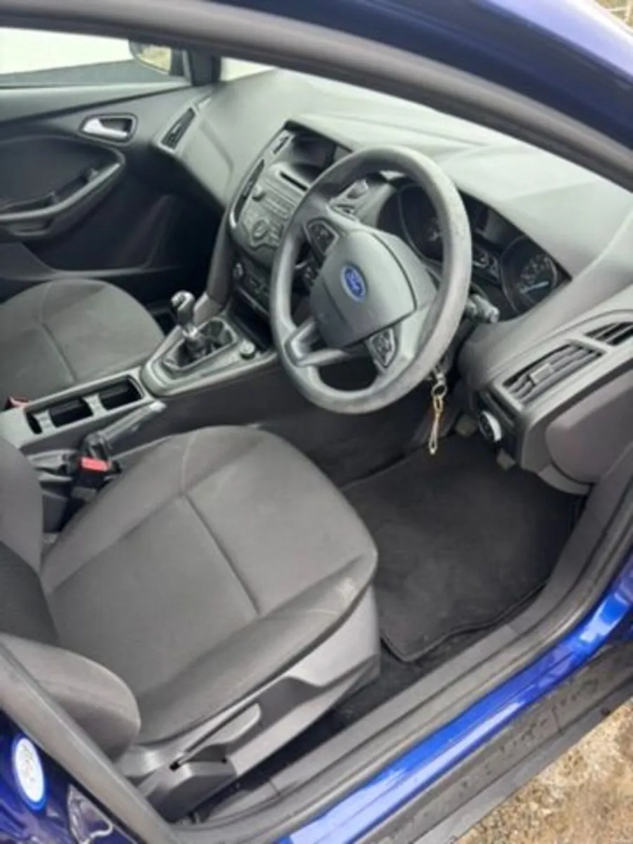 Ford Focus 2017 - Image 6