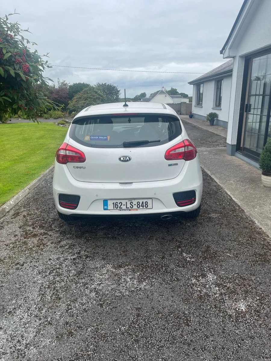 Kia Ceed - Image 5