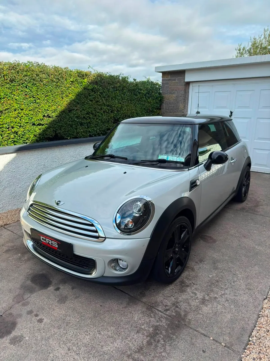 Mini Cooper - Image 1