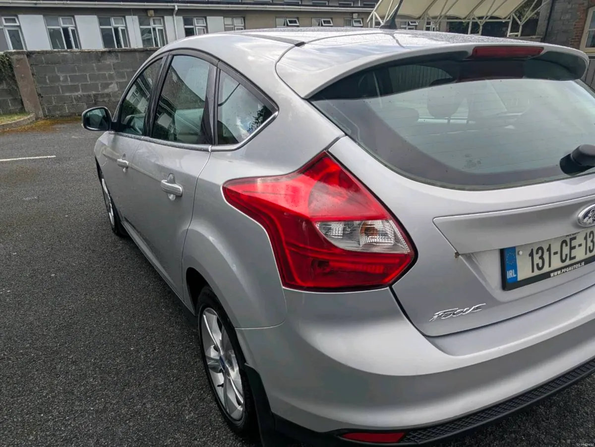 Ford Focus 2013 - Image 5